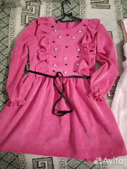 Платья для девочки новые