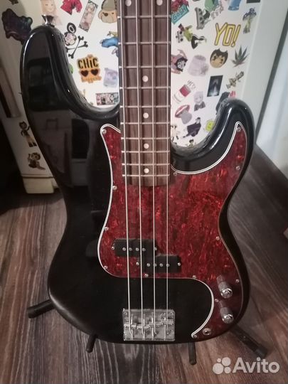 Бас гитара Фендер Прессижен