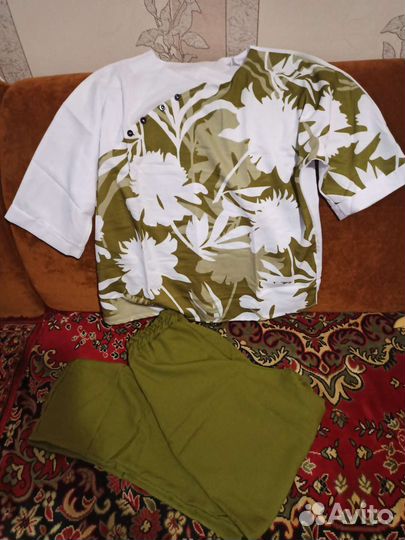 Комплект летний лёгкий новый