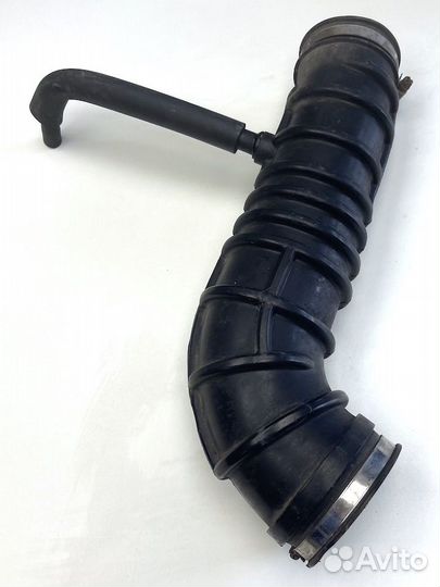 Патрубок воздушный Лифан Солано 2010г 1.6л 78кВт