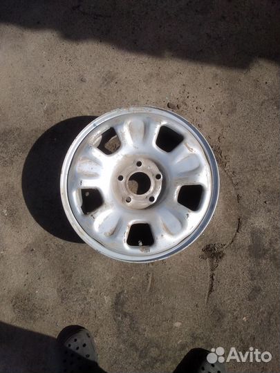 Штампованные диски r16