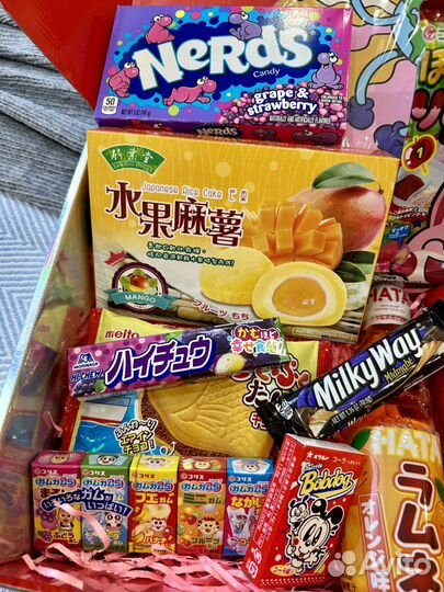 Бокс набор коробка сладостей разных стран