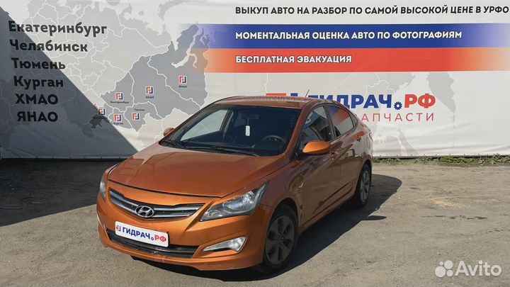 Фара противотуманная левая Hyundai Solaris (RB) 92