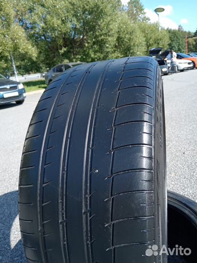 Triangle Sports TH201 255/40 R19 100Y