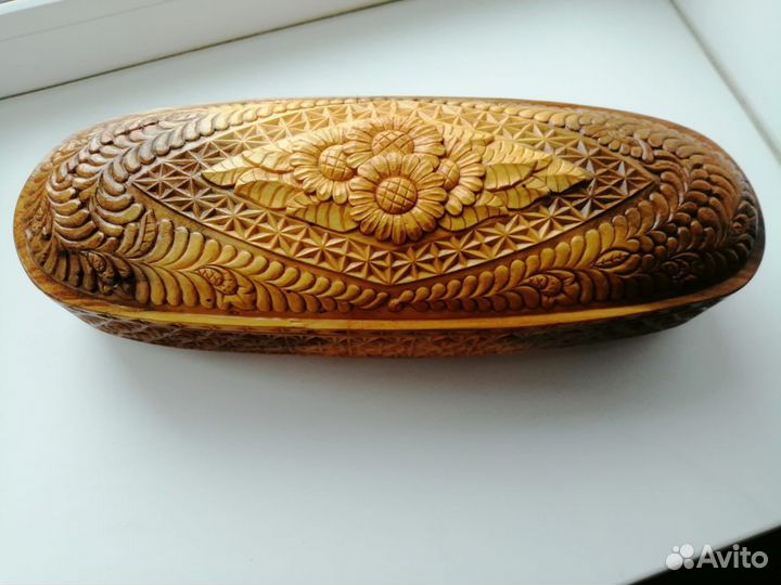 Шкатулка резная деревянная ручная работа