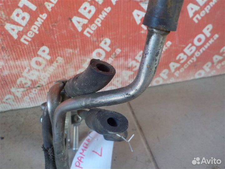 Топливная рампа левая Subaru Forester S12 SH EJ25