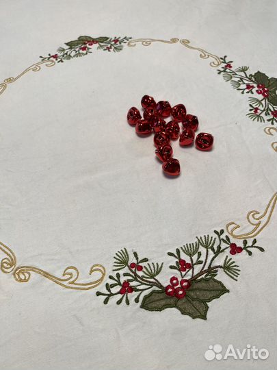 Скатерть новогодняя чайная салфетки