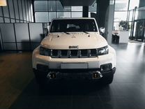 Новый BAIC BJ40 2.0 AT, 2024, цена от 3 900 000 руб.