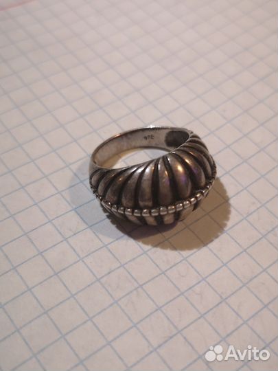 Серебряное кольцо