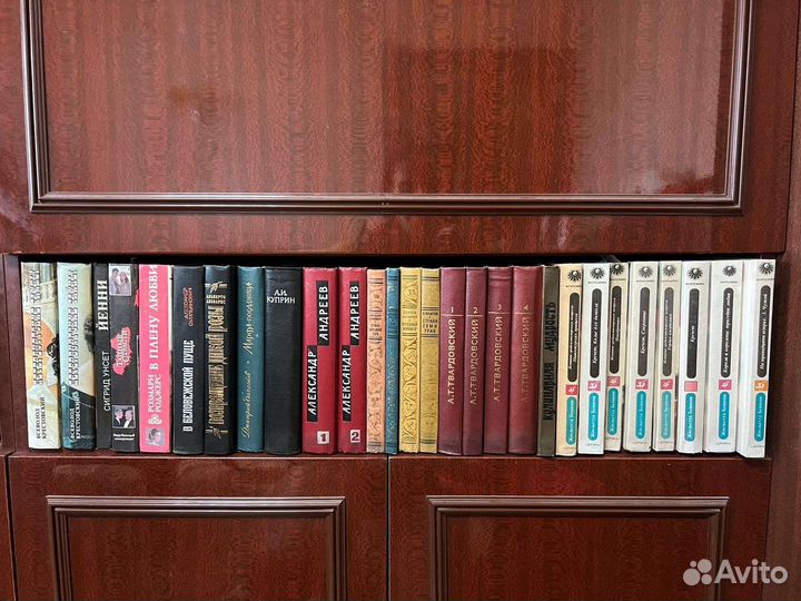 Книги Агата Кристи, жзл