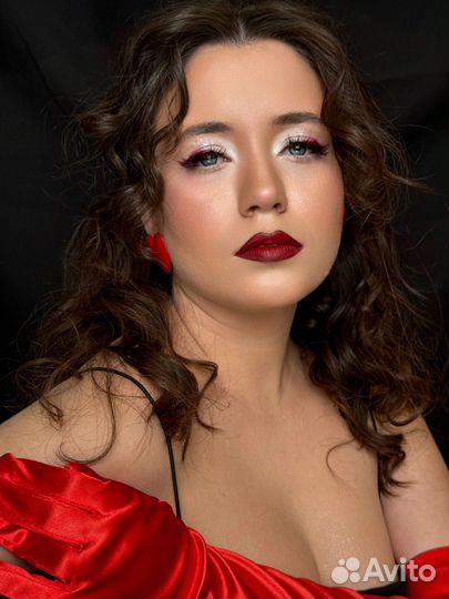 Макияж дневной, вечерний, свадебный