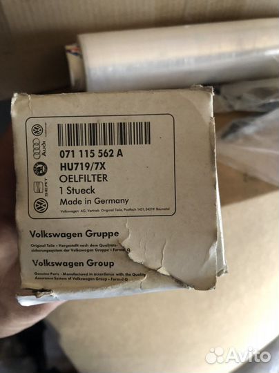 Фильтр масляный VAG 071 115 562 A
