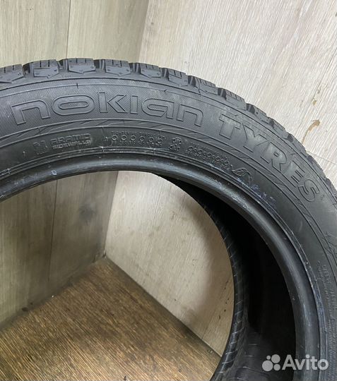 Nokian Tyres Hakkapeliitta 9 SUV 215/55 R18