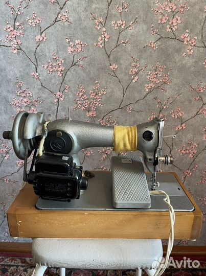 Швейная машина Подольск