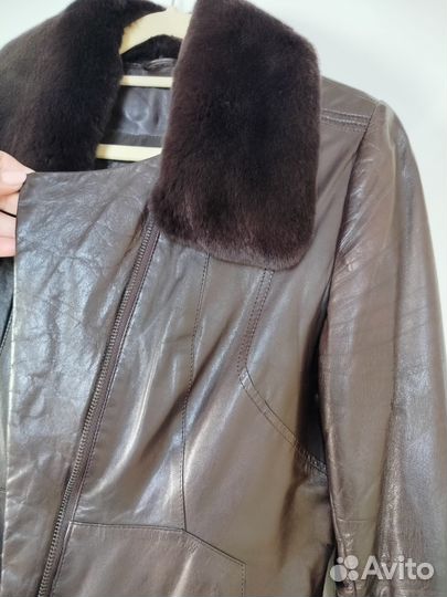 Кожаное женское полупальто