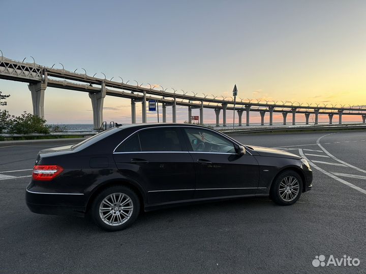 Mercedes-Benz E-класс 1.8 AT, 2009, 294 000 км