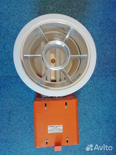 Продам встраиваемые светильники brilux model 8034F