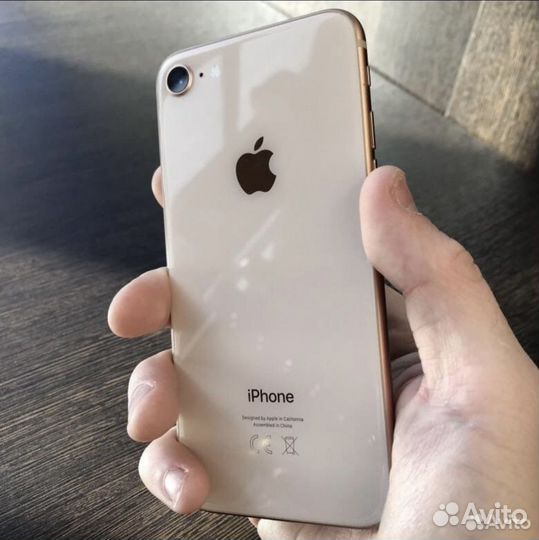 Телефон iPhone 8 64 gb