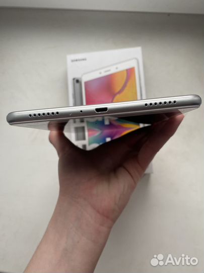Планшет samsung galaxy tab А 8.0 2019
