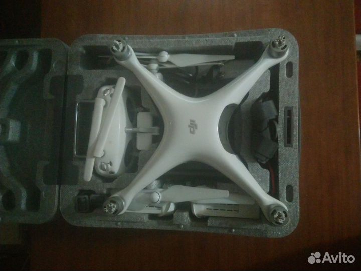 Dji phantom 4 pro