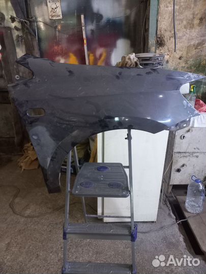 Крыло переднее правое на volkswagen polo