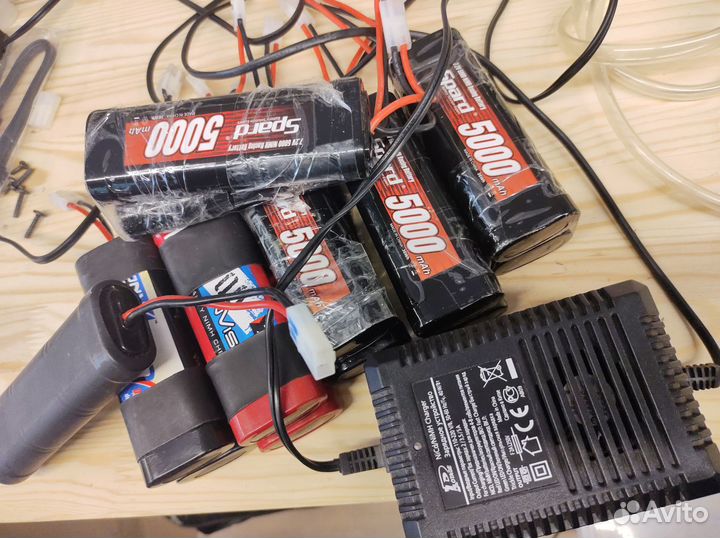 Зар. Устройство NiMh-40 wt + комплект акб 5000mAh