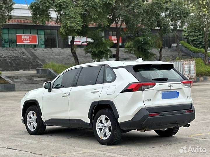 Toyota RAV4 2.0 CVT, 2021, 60 100 км