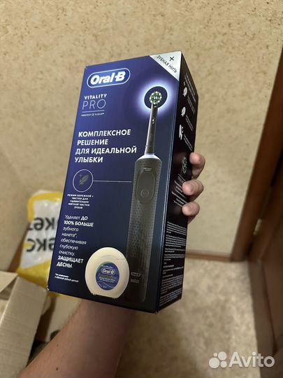 Электрическая зубная щётка Oral-B Vitality Pro