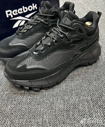 Кроссовки зимние