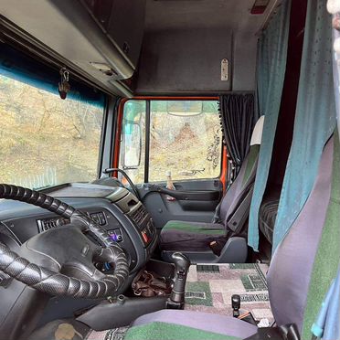 Седельный тягач DAF XF, 1999