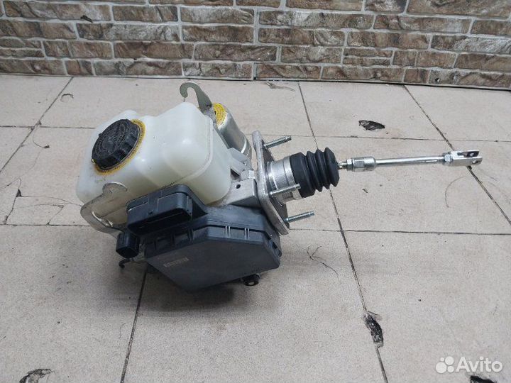 Цилиндр тормозной главный Toyota Land Cruiser Prad