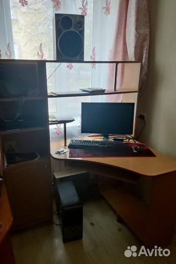 Компьютерный стол бу