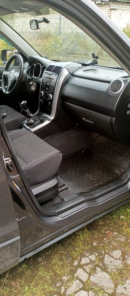 Suzuki Grand Vitara: фото владельца