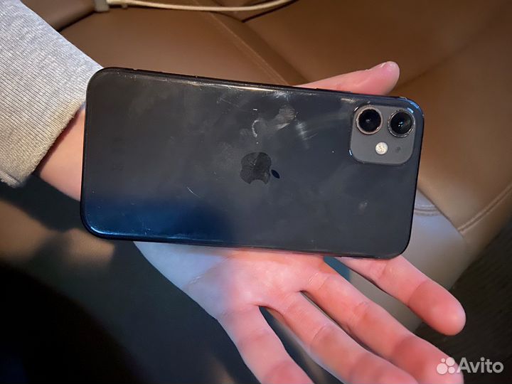 iPhone 11