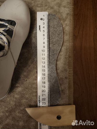 Лыжные ботинки детские 36 размер