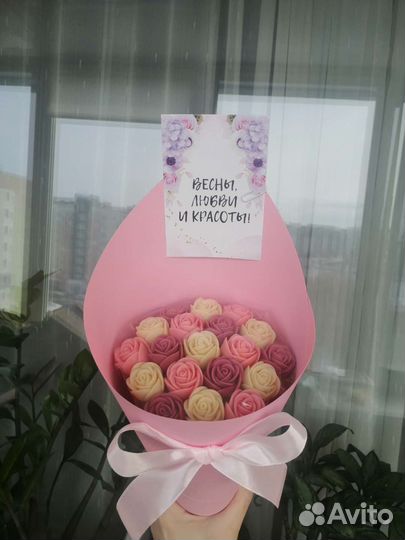 Букет из шоколадных роз на день воспитателя