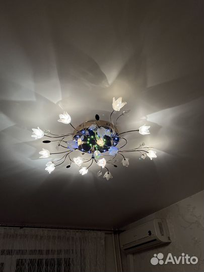 Люстра потолочная