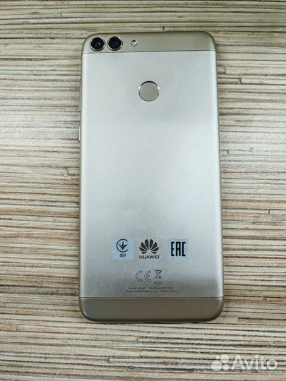 HUAWEI P Smart, 3/32 ГБ