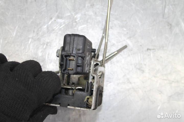 Замок двери задней правой Renault Sandero 1 (Сан