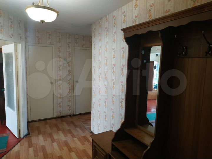 2-к. квартира, 46,5 м², 1/3 эт.