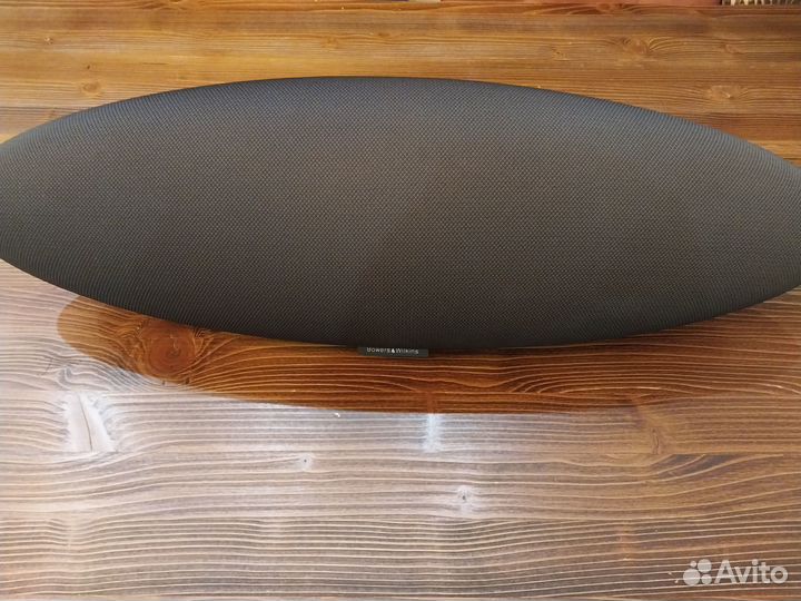 Bowers & Wilkins Zeppelin Wireless