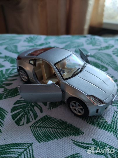 Модель автомобиля Nissan 350Z