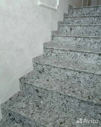 Лестница из акрила