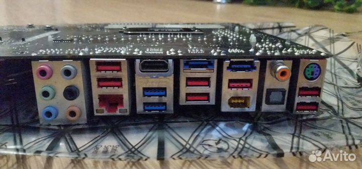 Gigabyte GA-Z68XP-UD4 Cокет 1155