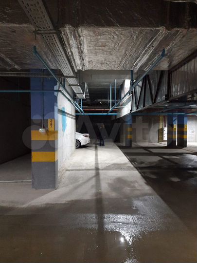 Машиноместо, 14 м²