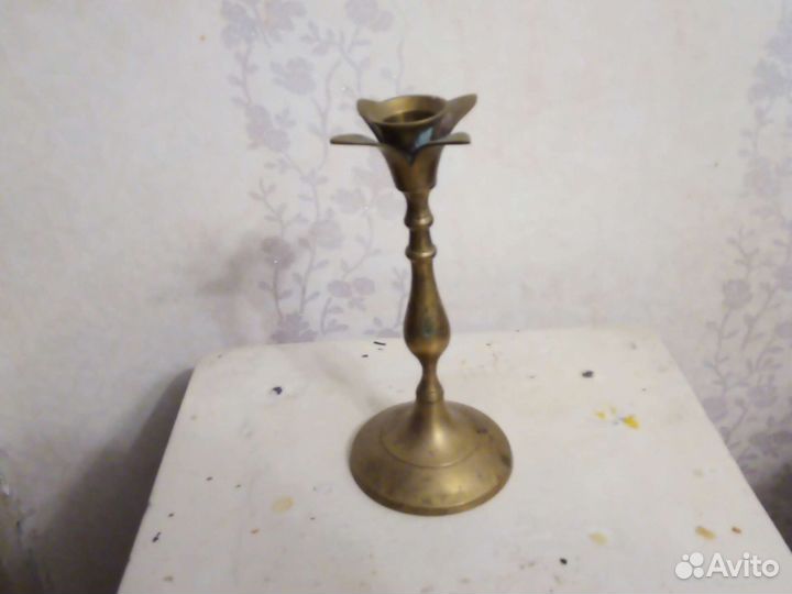 Подсвечник