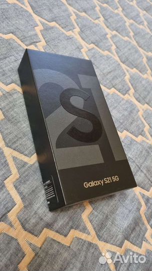 Коробки от смартфонов