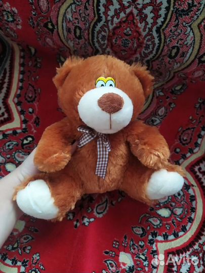 Плюшевый медведь