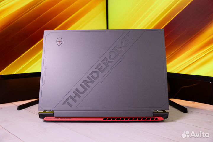 Ноутбук Thunderobot - RTX 4050 / Core i5 / SSD