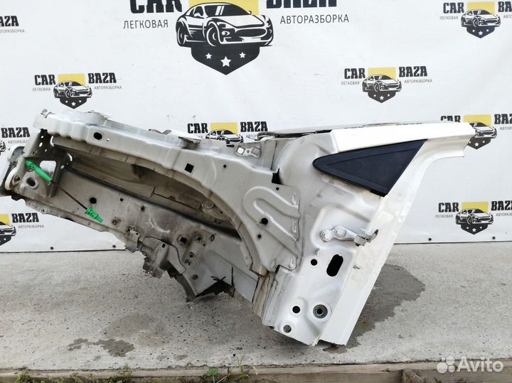 Четверть передняя левая L Ford Focus